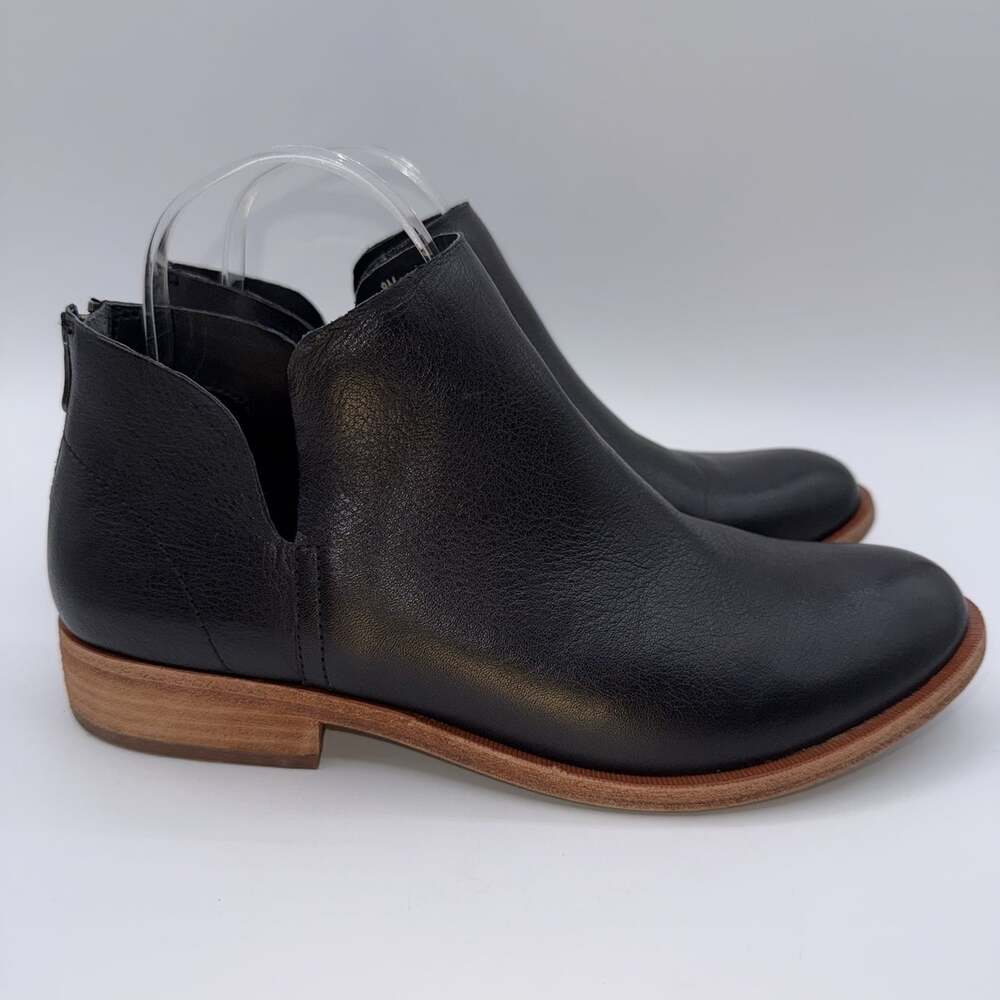 Kork-Ease Renny Women’s 8 M Black Leather Ankle Boots Booties Back Zip